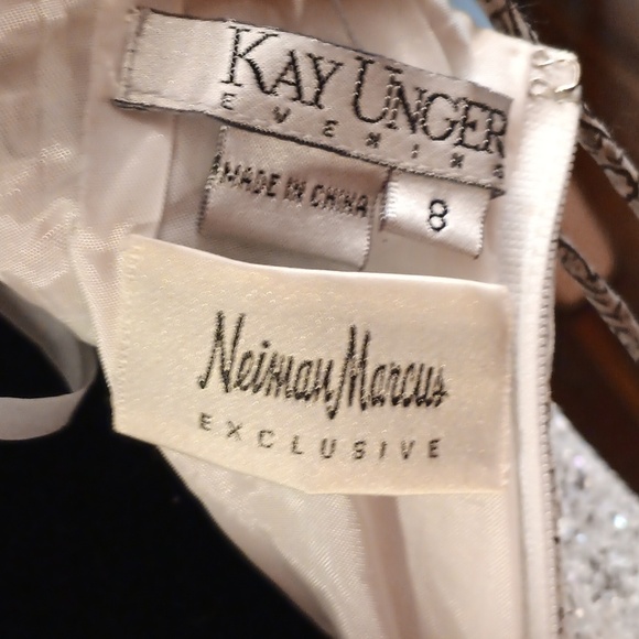 Kay Unger Beaded Silk Evening Dress Size 8 - Picture 9 of 9